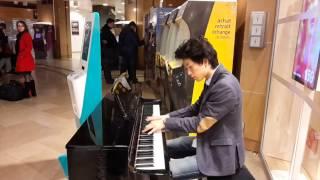 Concours piano en gare, Hua-Victor Chen - Dijon