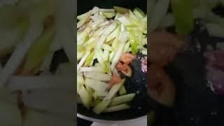 Meatless Ginisang Sayote/Sauteed Chayote #shortvideo #trending #youtubeshorts @arlenelangga3511