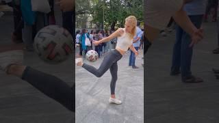 Freestyle on the streets in India ️‍️ #india #footballgirl #street #inspire #aguska #show