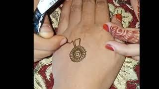 New mehndi design back hand  l Easy and simple Mahi mehndi designs