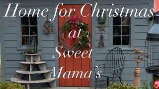 Home for Christmas at my “Sweet Mama’s”! Beautiful Colonial Style Antiques & Primitives