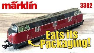 So heavy it smashed up its packaging! Märklin vintage BR200.1 Diesel Locomotive