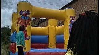 Rosie & Jim - 03x19: Bouncy Castle (Pat Hutchins | 1995)