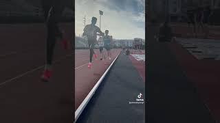 Workout Thursday 1k 2:24 with 200m 25-26 sec fast and closing 400m 54sec #workout #athletics