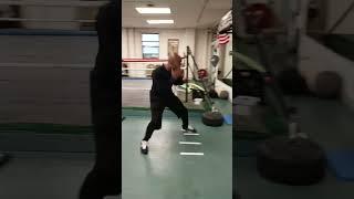How To Attack Off of The Weave #boxingtraining #boxing #youtubeshorts