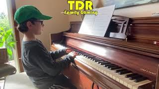 RylanTDR plays Star Wars (main theme) on Piano