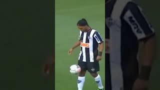 Ronaldinho thebestplayerintheworld