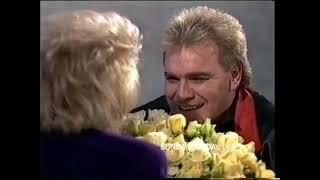 Freddie starr singing The Wanderer Song