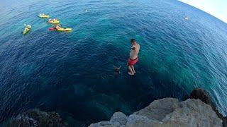 Jumps from the rock MOGREN Beach Montenegro Budva city Прыжки со скалы пляж Могрен Черногория