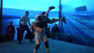 GIRLS WRESTLING IN REALITY
