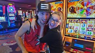 Pompsie Vs Greta Slot Challenge In A Las Vegas Casino!