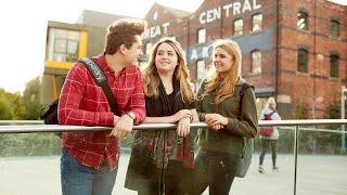 Lincoln Live Lounge | The Student Life Special