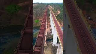 Veja a ponte da #ferrovia EEFC em Açailândia-Ma #trem #drone