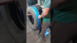 #Jk Tyres# Resoling cooling Radial 1100R20 #automobile Welding rolling track tyre fielding process