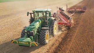  XL PLOUGHING in France - 13 furrow & JD 8R410 !