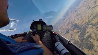 Glider has close encounter with a hawk in a thermal