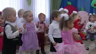 Игра с орешками на осеннем утреннике 2016  в яслях  Муз  рук  Максюта Г  В
