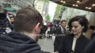 Jaimie Alexander signs autographs for TopPix