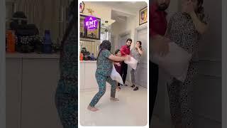 Armaan Malik की दोनों पत्नियों के बीच हुई Pillow Fight | ENT LIVE