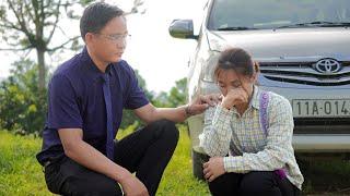CEO Hung helps Lisa fix the House's Door Lock. Lisa's New Life Gradually Stabilizes