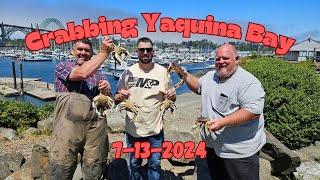 Yaquina Bay, Crabbing For Dungeness Crabs. Newport, Oregon  7-13-2024 #dungeness #crab #oregon