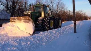 Чистка снега 2016 John Deere 9520