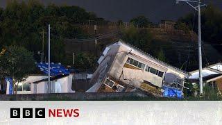 Japan PM cancels trip over 'megaquake' warning | BBC News