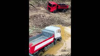 Borey RC’s team digging canal it has a lot of obstacle. #automobile #rctoys #excavator #rctruck