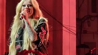 Avril Lavigne - Love It When You Hate Me - Live PNC