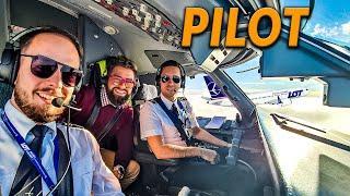 A Day in the Life as an Airline Pilot. What is his job like?